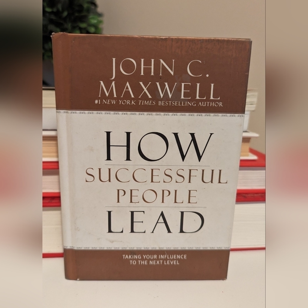 𝅺how successful people lead Book